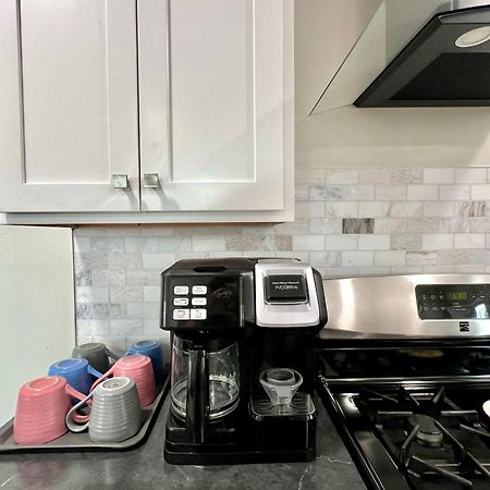 Modern Style Home Near Dt Indy & Major Attractions Indianapolis Bagian luar foto