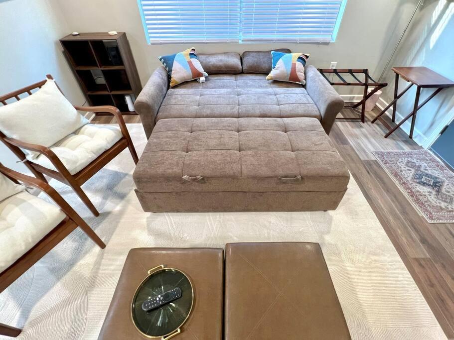 Modern Style Home Near Dt Indy & Major Attractions Indianapolis Bagian luar foto