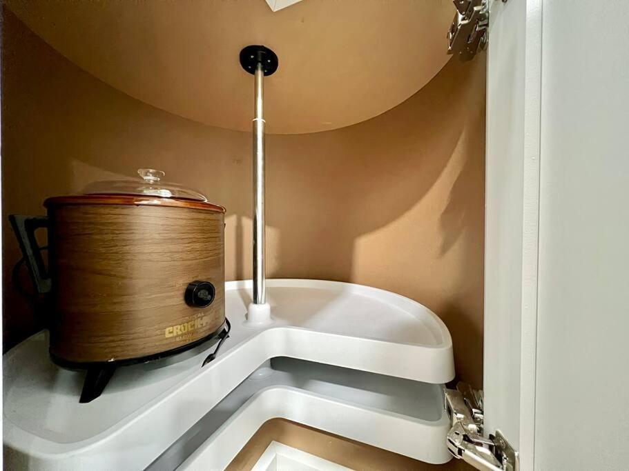 Modern Style Home Near Dt Indy & Major Attractions Indianapolis Bagian luar foto