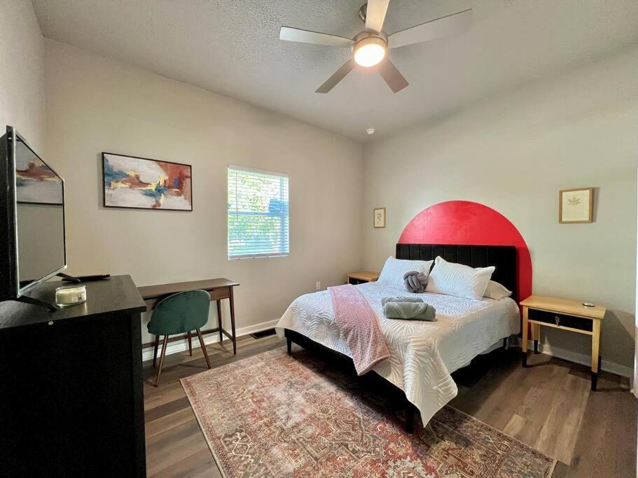 Modern Style Home Near Dt Indy & Major Attractions Indianapolis Bagian luar foto