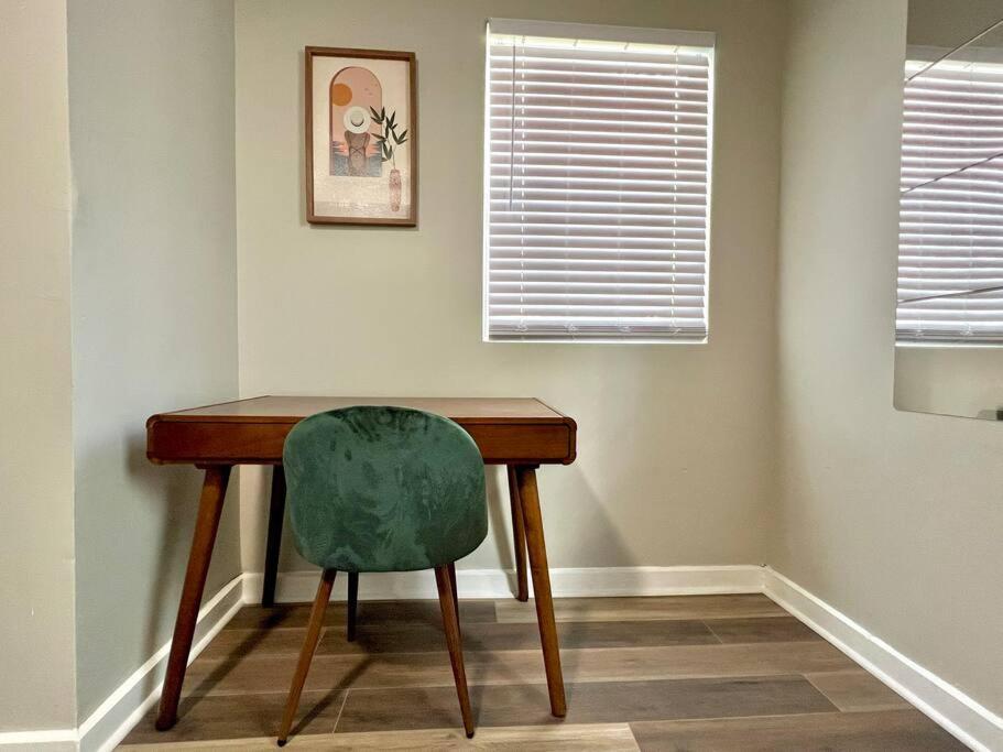 Modern Style Home Near Dt Indy & Major Attractions Indianapolis Bagian luar foto